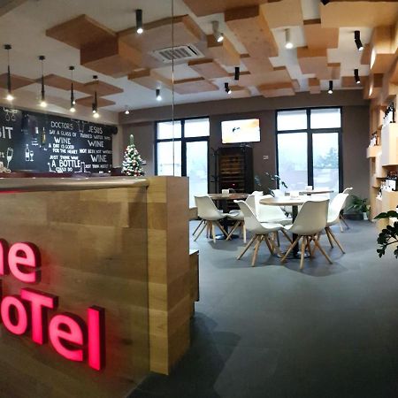 Wine Hotel Chişinău Eksteriør billede