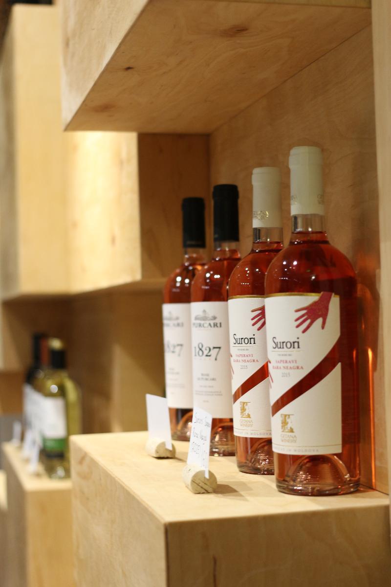 Wine Hotel Chişinău Eksteriør billede