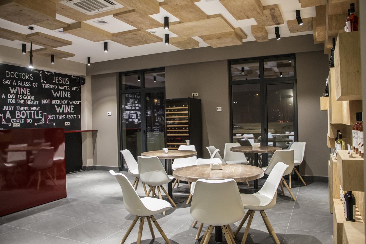 Wine Hotel Chişinău Eksteriør billede