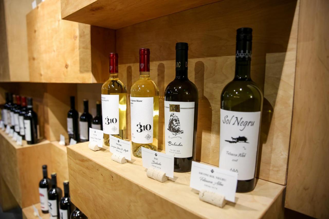 Wine Hotel Chişinău Eksteriør billede